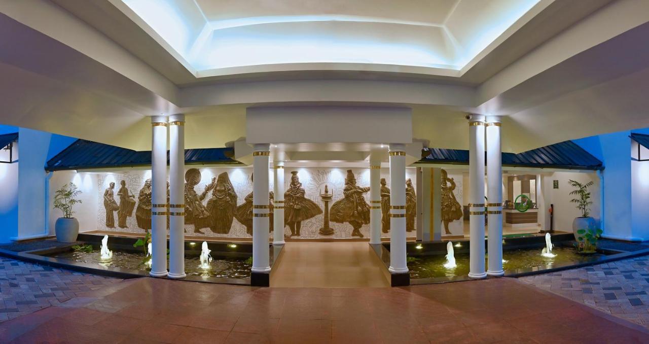Contour Backwaters Hotel Resort & Convention Centre Ramankari Екстер'єр фото