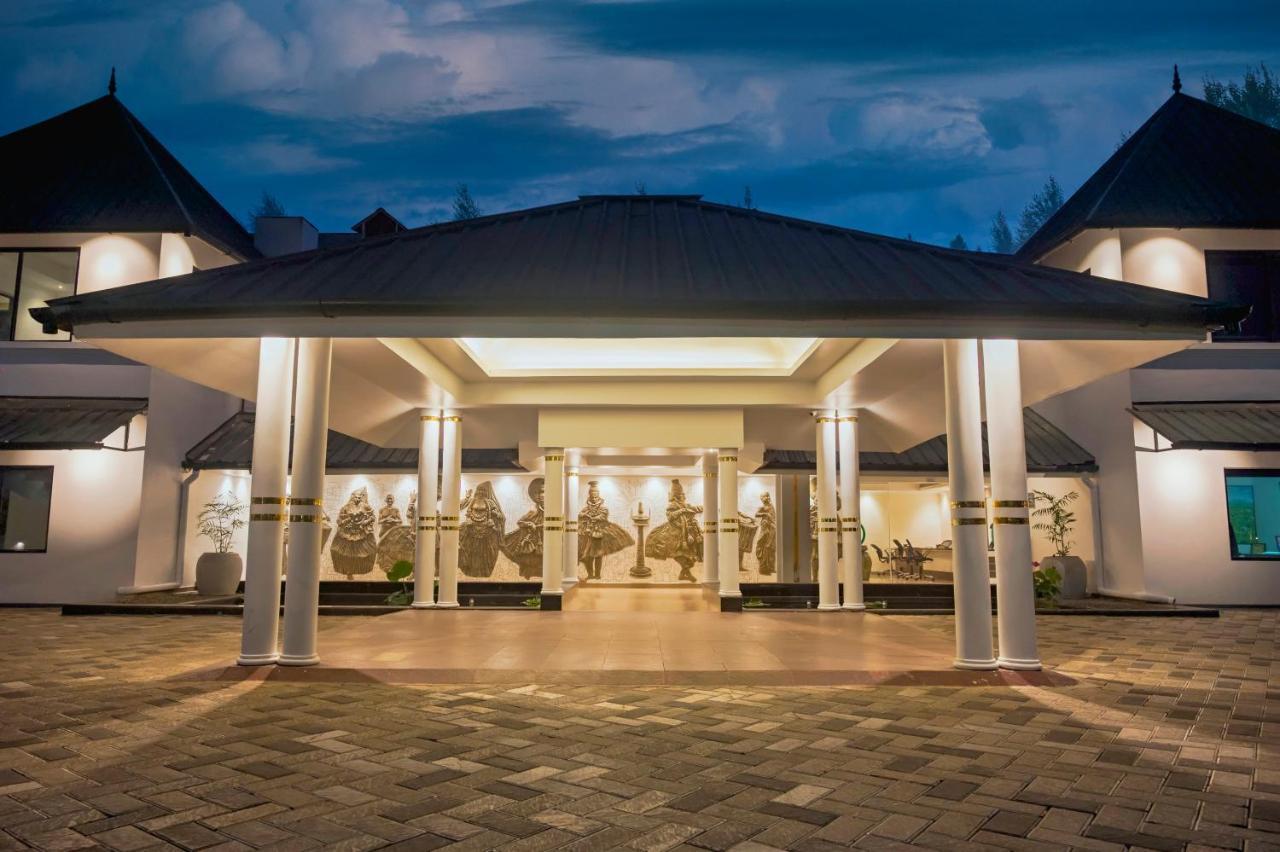 Contour Backwaters Hotel Resort & Convention Centre Ramankari Екстер'єр фото